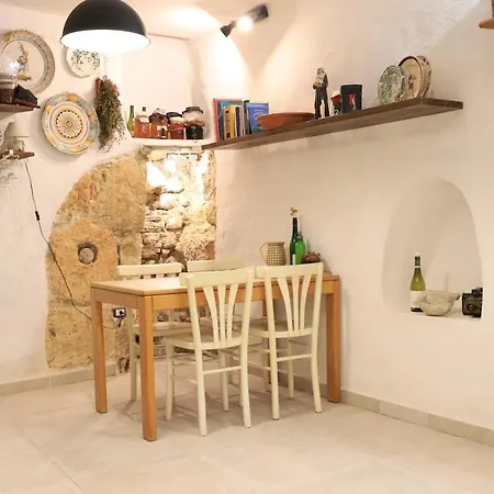 Domus Alchimia Di Via Stretta - Castello * 칼리아리
