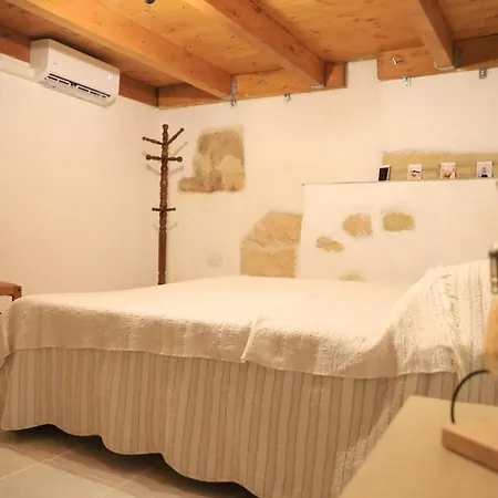 아파트 Domus Alchimia Di Via Stretta - Castello 칼리아리