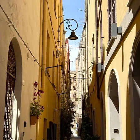 Domus Alchimia Di Via Stretta - Castello 아파트 칼리아리